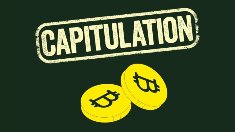 Bitcoin Holders Capitulation